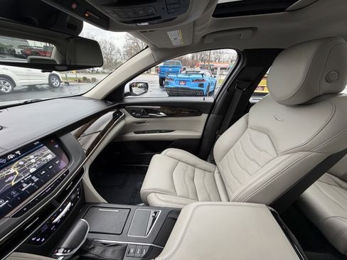 Used 2018 Cadillac CT6 Premium Luxury image 23