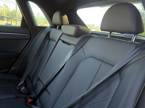 Used 2023 Audi Q3 2.0T Premium Plus w/ Premium Plus Package image 20