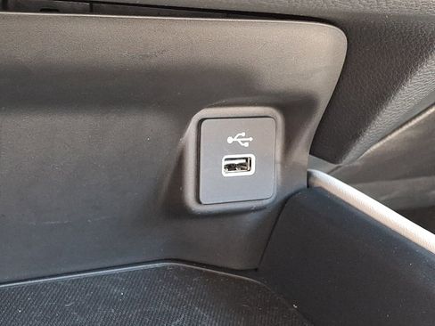 Used 2025 Honda HR-V LX image 23