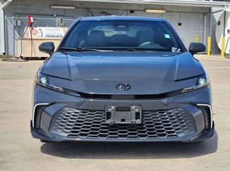 Used 2025 Toyota Camry SE w/ Convenience Package FWD video 2