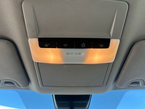 Used 2024 Nissan Altima 2.5 SV image 17