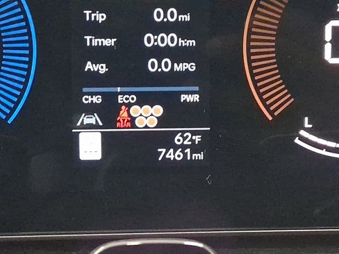 Used 2025 Hyundai Santa Fe SEL image 16