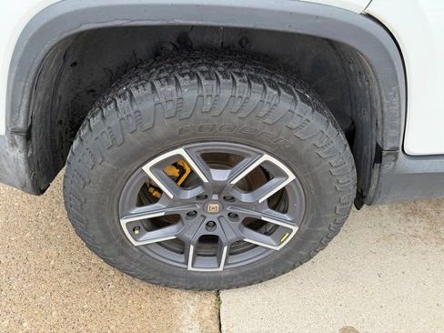 Used 2022 Rivian R1T Launch Edition AWD/4WD image 11