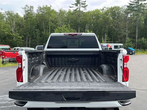Used 2024 Chevrolet Silverado 2500 LTZ w/ LTZ Plus Package AWD/4WD image 9