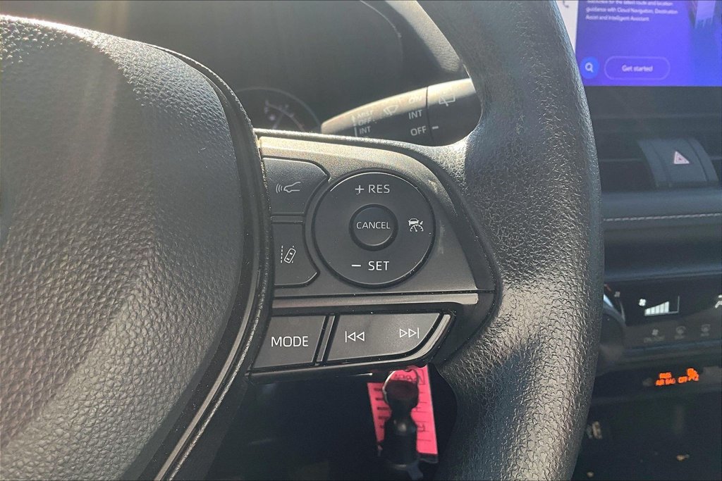 Used 2023 Toyota RAV4 LE FWD image 23