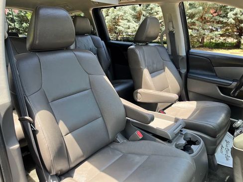Used 2016 Honda Odyssey Touring image 35