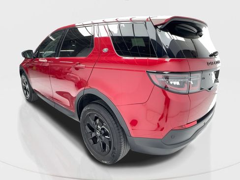 Used 2022 Land Rover Discovery Sport SE image 10