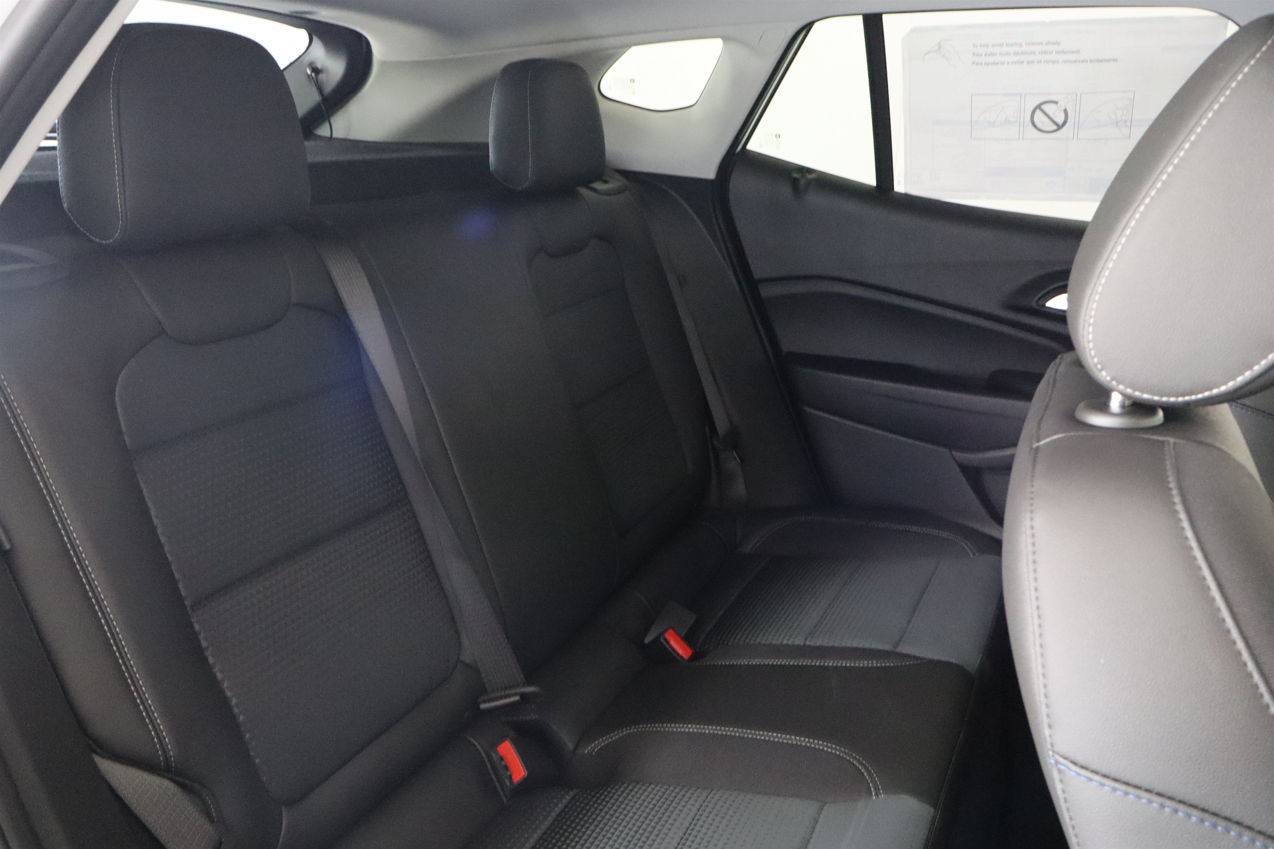 New 2026 Chevrolet Trax LT w/ Midnight Edition FWD image 22