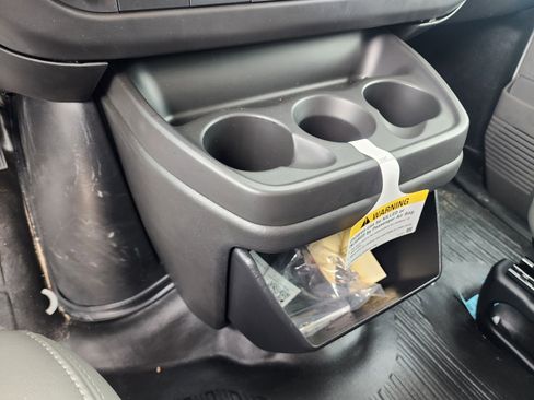 New 2025 Chevrolet Express 2500 w/ Driver Convenience Package image 39