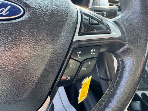 Used 2014 Ford Fusion SE w/ Equipment Group 201A image 25