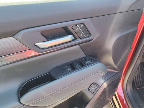 New 2026 GMC Terrain AT4 w/ Convenience Package III image 14