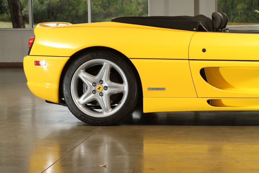Used 1996 Ferrari F355 Spider RWD image 15