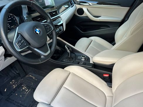 Used 2022 BMW X2 xDrive28i w/ Premium Package AWD/4WD image 11