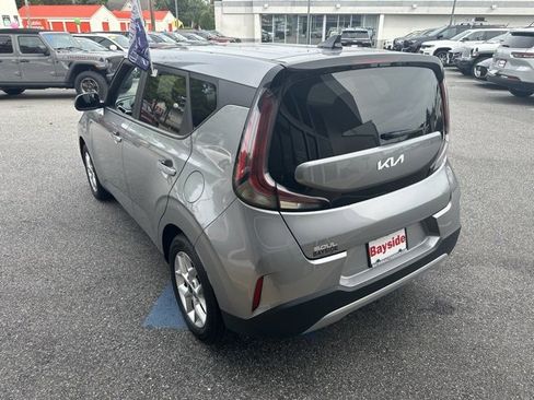 Used 2023 Kia Soul LX w/ Option Group 015 image 9