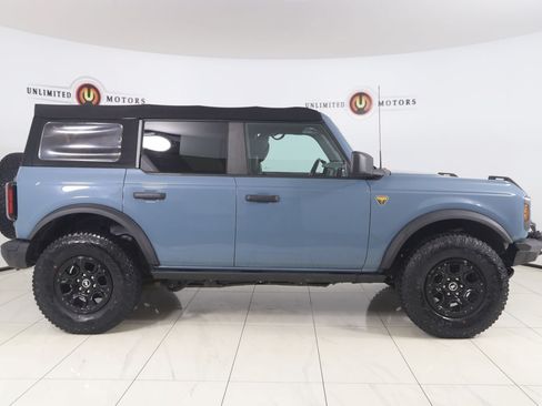 Used 2022 Ford Bronco Badlands AWD/4WD image 2