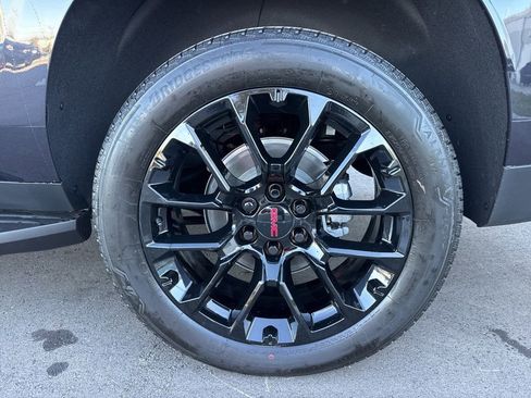 New 2026 GMC Yukon XL Elevation w/ LPO, Elevation Black Package image 35