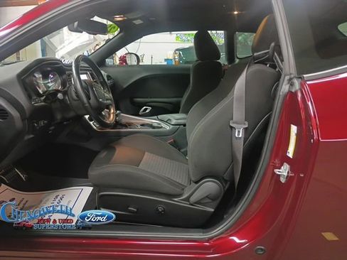 Used 2021 Dodge Challenger R/T Scat Pack w/ Driver Convenience Group image 7