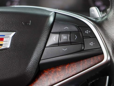 Used 2023 Cadillac XT5 Sportv image 14