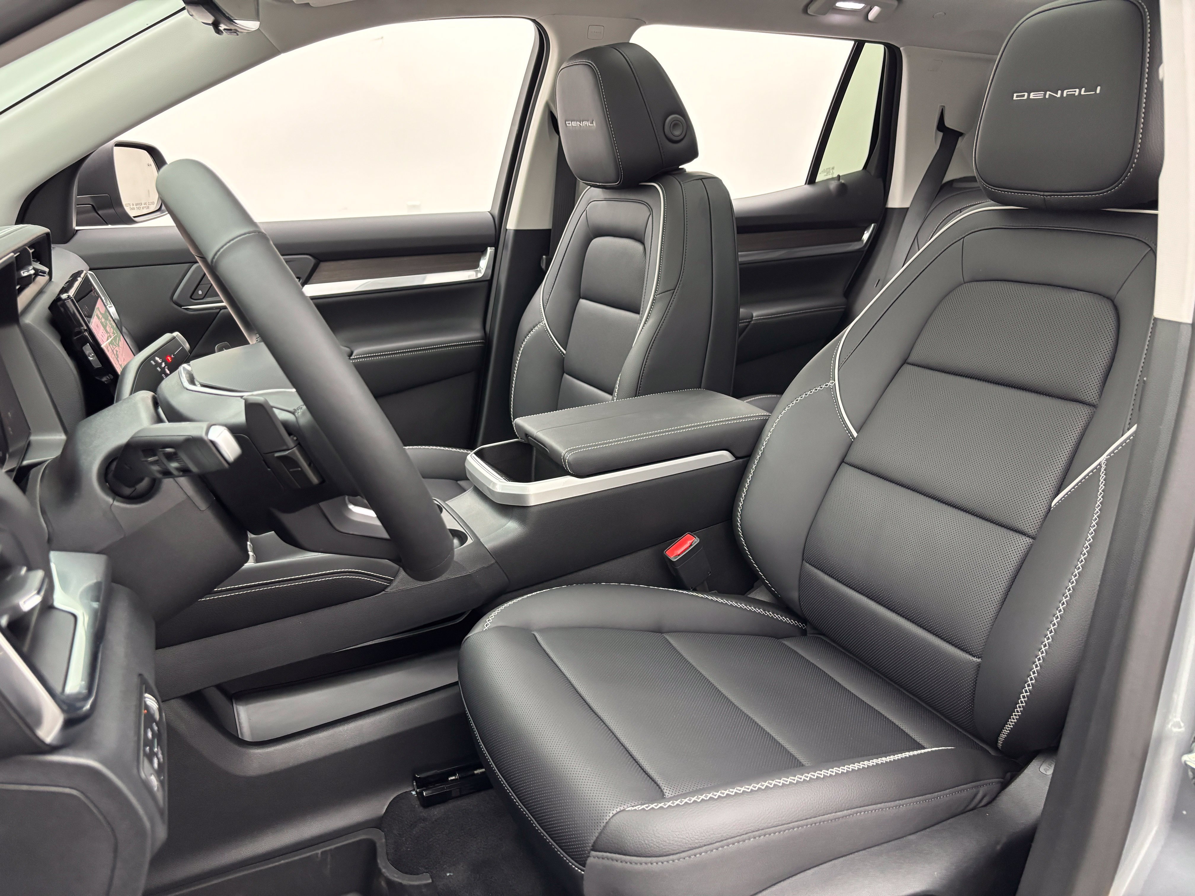New 2027 GMC Terrain Denali w/ LPO, Floor Liner Package AWD/4WD image 20