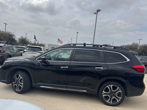 Used 2024 Subaru Ascent Touring image 5