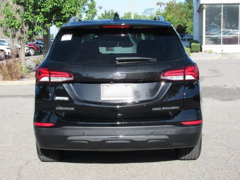 Used 2022 Chevrolet Equinox Premier AWD/4WD image 6