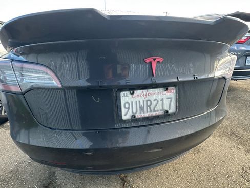 Used 2022 Tesla Model 3 Long Range image 16