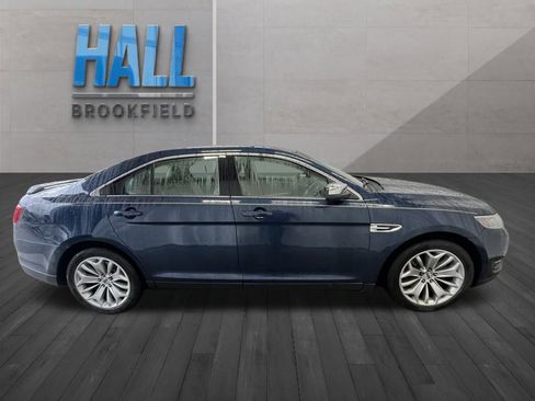 Used 2017 Ford Taurus Limited image 6
