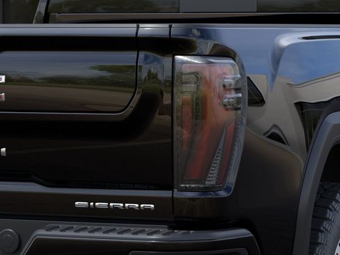 New 2026 GMC Sierra 2500 Denali w/ Denali Reserve Package AWD/4WD image 12