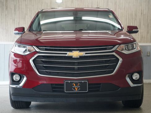 Used 2018 Chevrolet Traverse LT AWD/4WD image 3
