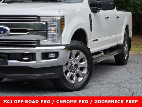 Used 2019 Ford F250 Lariat w/ Lariat Ultimate Package image 4