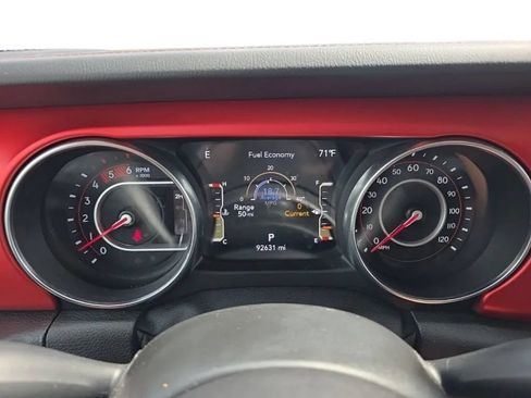 Used 2021 Jeep Gladiator Rubicon AWD/4WD image 24