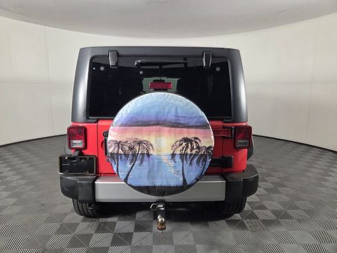 Used 2013 Jeep Wrangler Unlimited Sahara w/ Connectivity Group AWD/4WD image 6