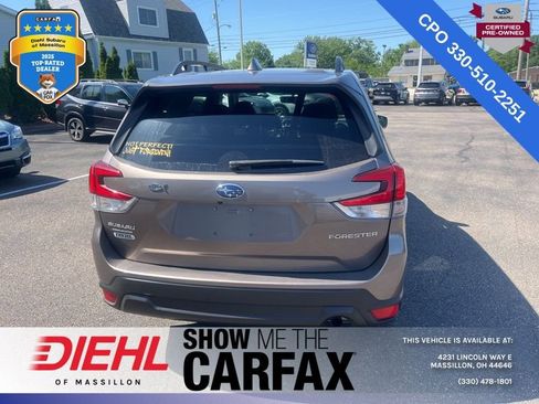 Used 2023 Subaru Forester Premium AWD/4WD image 5