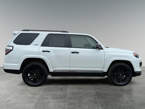 Used 2019 Toyota 4Runner Limited AWD/4WD image 7