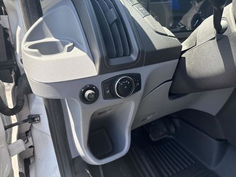 Used 2015 Ford Transit 350 XLT RWD image 13