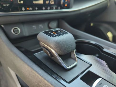 Certified 2023 Nissan Rogue SV w/ SV Premium B Package FWD image 35