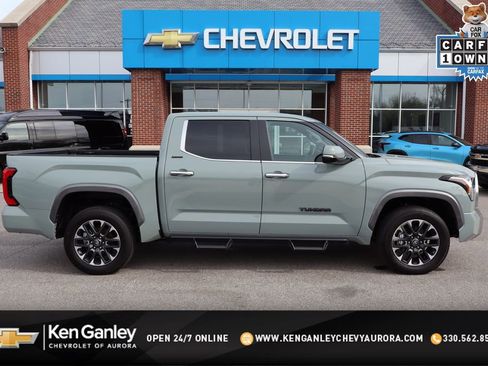 Used 2025 Toyota Tundra Limited AWD/4WD image 1