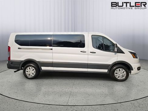 Used 2024 Ford Transit 350 XLT RWD image 3
