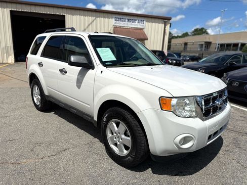 Used 2012 Ford Escape XLT image 8