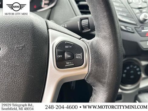 Used 2015 Ford Fiesta SE FWD image 28