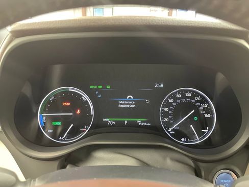 Certified 2022 Toyota Sienna Platinum AWD/4WD image 21