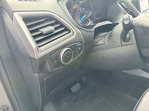 Used 2024 Ford Edge SEL image 27