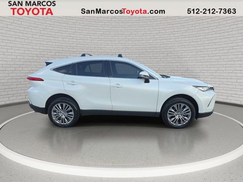 Used 2024 Toyota Venza Limited AWD/4WD image 5