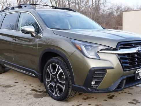 Certified 2023 Subaru Ascent Limited w/ Technology Package image 8