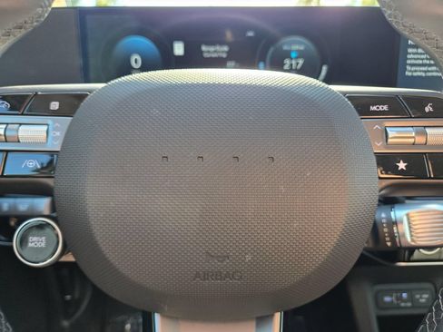 Used 2025 Hyundai Ioniq 5 SEL RWD image 22