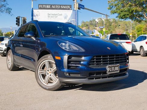 Used 2020 Porsche Macan AWD/4WD image 3