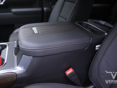 New 2026 Chevrolet Silverado 3500 High Country w/ Technology Package image 16