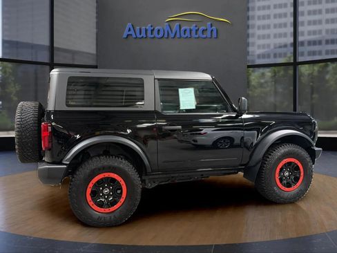 Used 2023 Ford Bronco 2-Door w/ Sasquatch Package AWD/4WD image 12