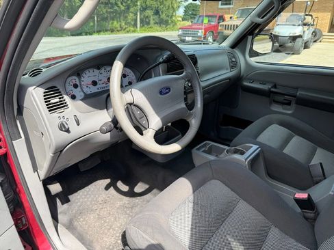 Used 2003 Ford Explorer Sport Trac XLT image 23
