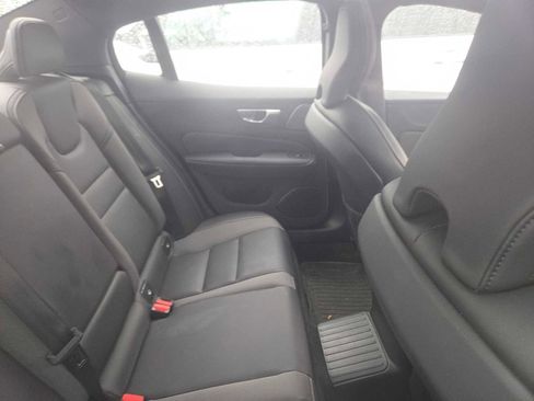 Used 2024 Volvo S60 T8 Ultimate image 12